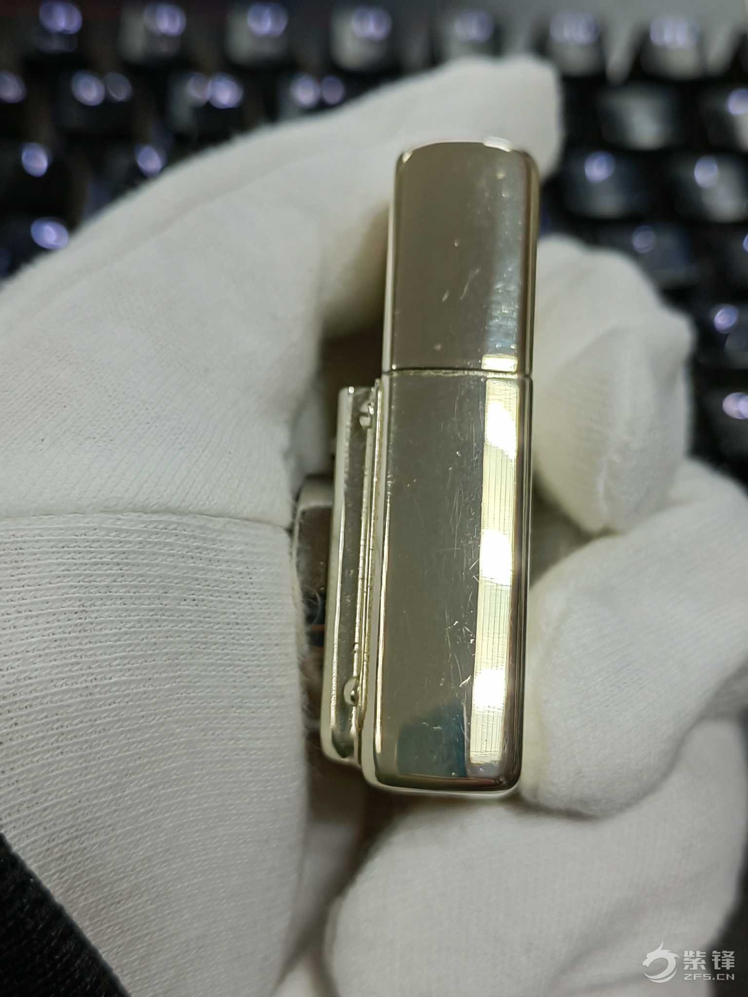 风女zippo所有款式,zippo风女限量版 紫锋>论坛>>拍卖转让>>zippo拍卖>>06年二手好品封釉熏银拉丝风女钟表