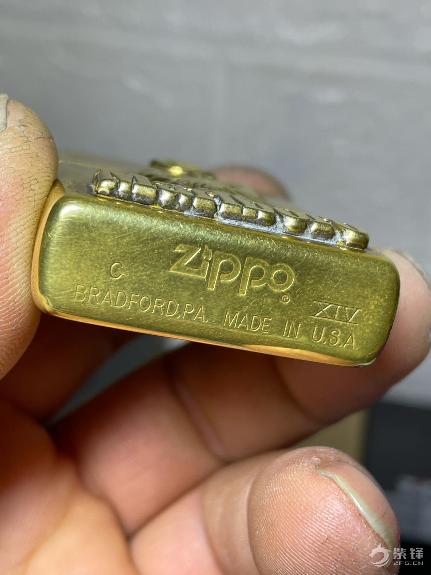 二手蹲姿求鉴定-灌水闲聊紫锋-zippo打火机爱好者|zippo老机|zippo打