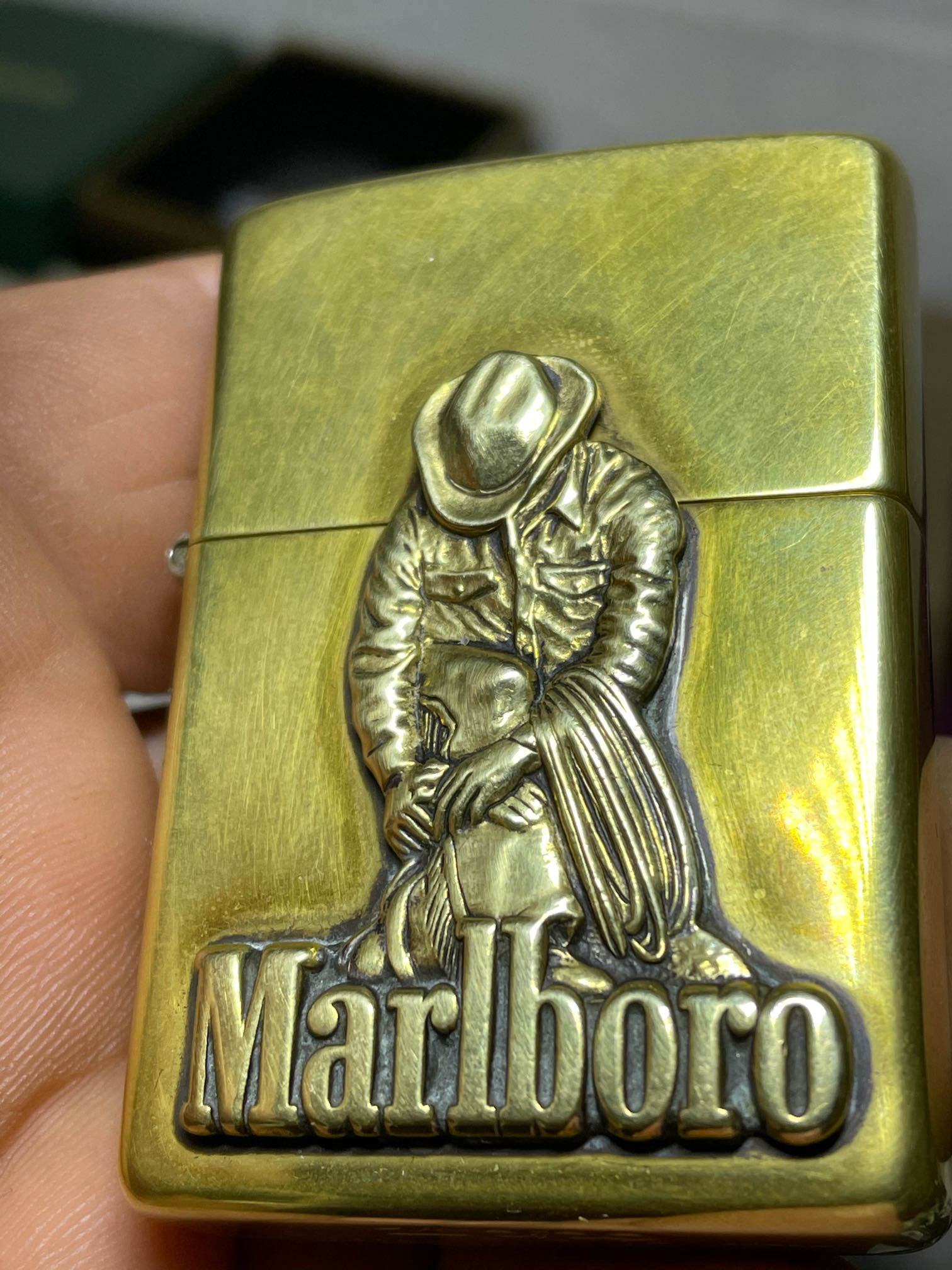 二手蹲姿求鉴定-灌水闲聊紫锋-zippo打火机爱好者|zippo老机|zippo打