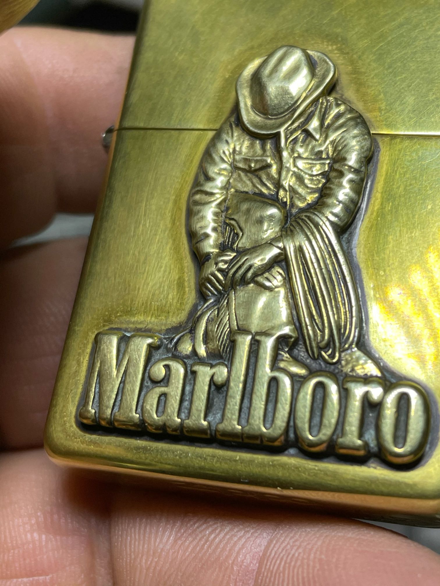 二手蹲姿求鉴定-灌水闲聊紫锋-zippo打火机爱好者|zippo老机|zippo打