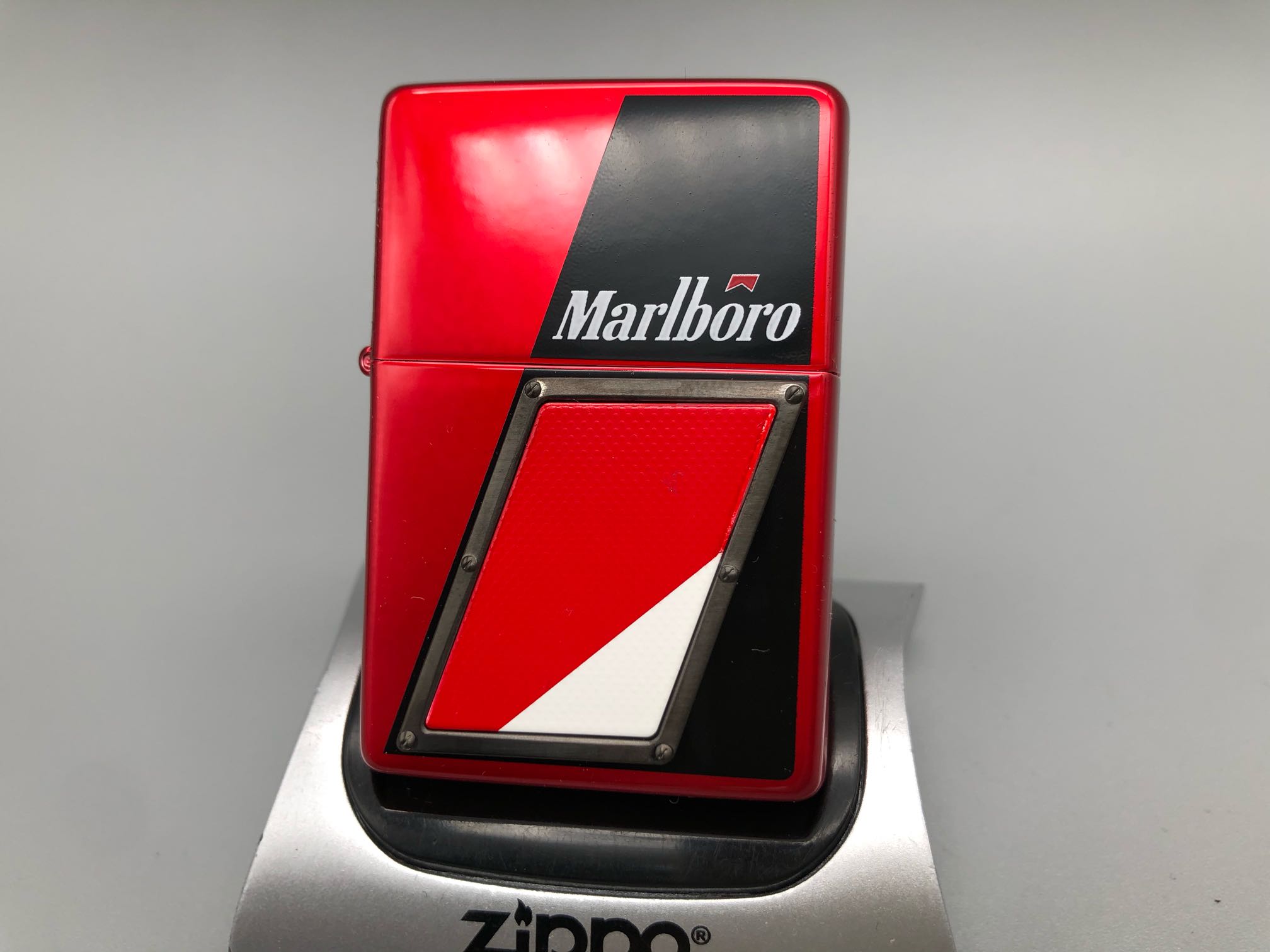 晒机蹭热度-万宝路蹲姿策马绿万-晒机交流紫锋-zippo打火机爱好者