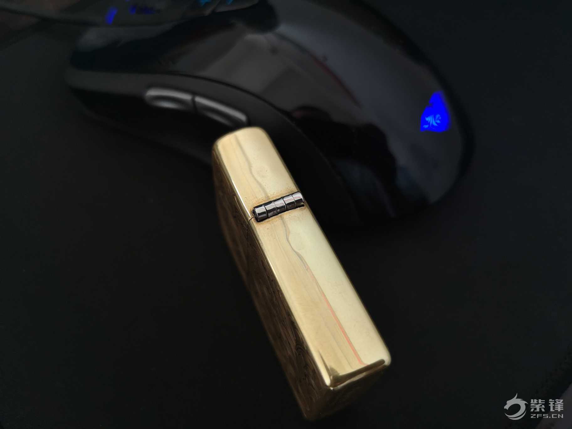 这铰链用着爽-晒机交流紫锋-zippo打火机爱好者|zippo老机|zippo打